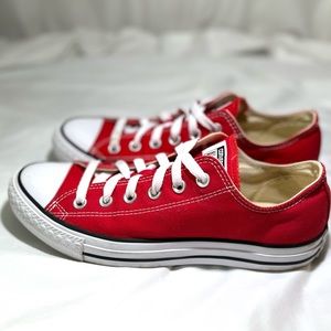 Converse All-Star, Low Top Red, M7.5/W9.5, Great Condition